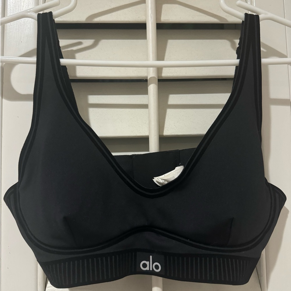 ALO Yoga Black Sports Bra